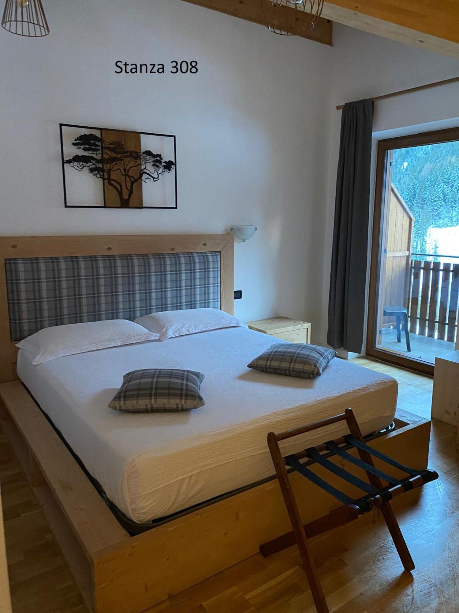 Hotel Pizboe Mazzin Exteriér fotografie