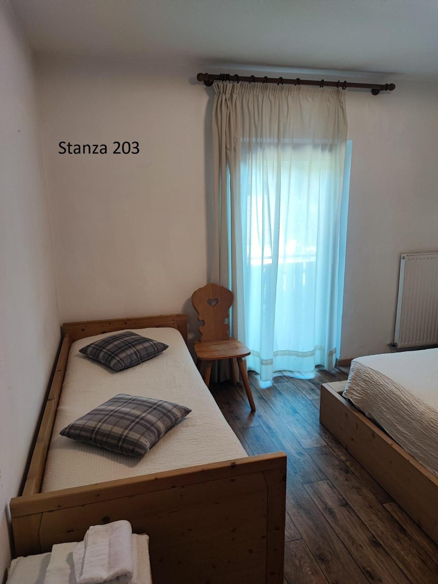 Hotel Pizboe Mazzin Exteriér fotografie
