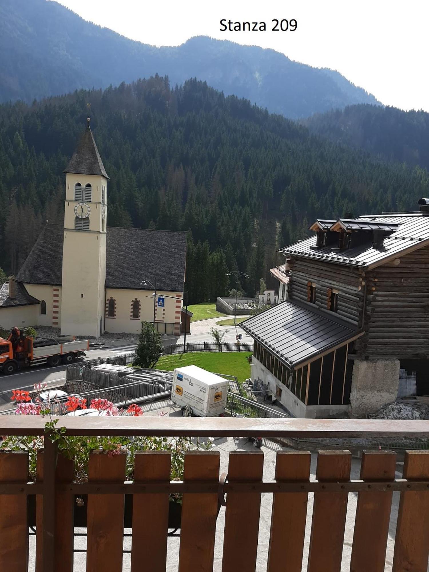 Hotel Pizboe Mazzin Exteriér fotografie